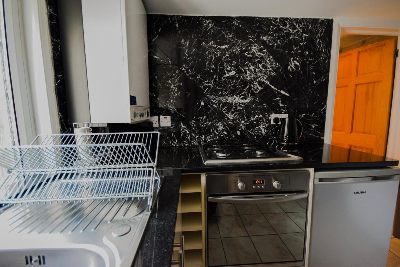 London Collection - Old Compton Soho Apartment ภายนอก รูปภาพ